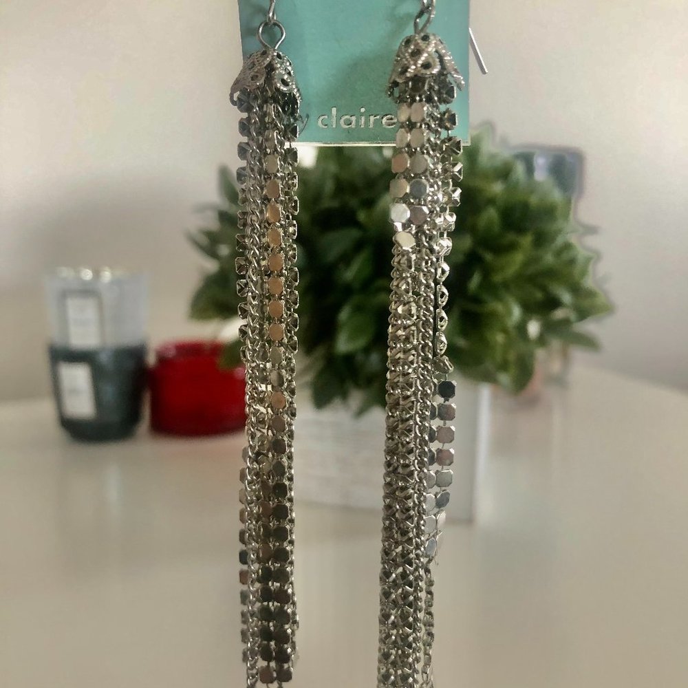Silver Tone Textured Design Dangle Earring